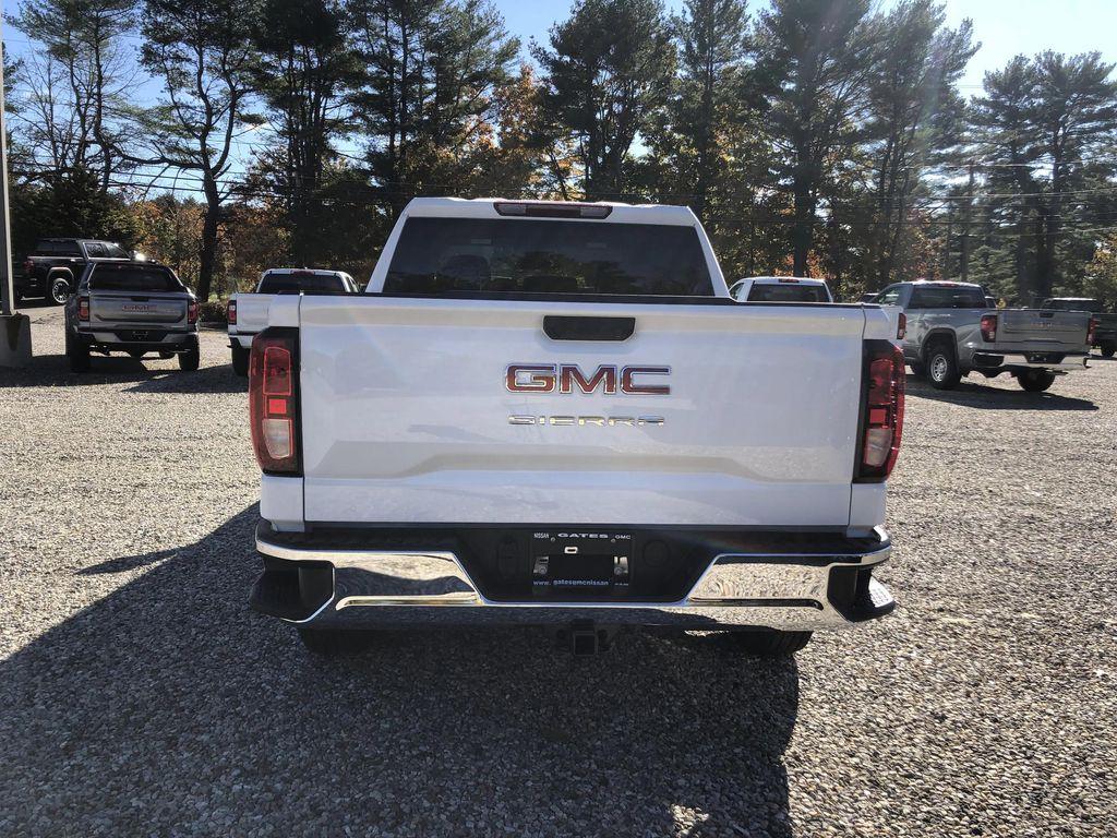 new 2026 GMC Sierra 1500 car, priced at $49,675