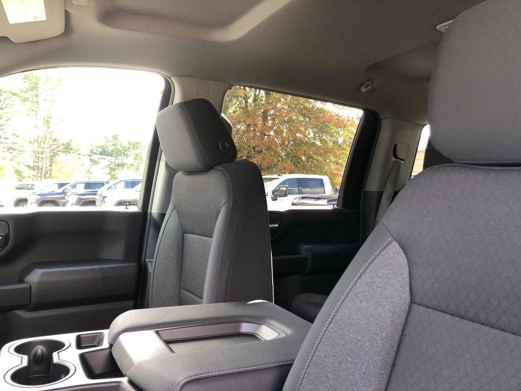 new 2026 GMC Sierra 2500 car, priced at $59,075