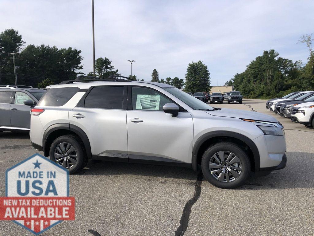 new 2025 Nissan Pathfinder car, priced at $35,363