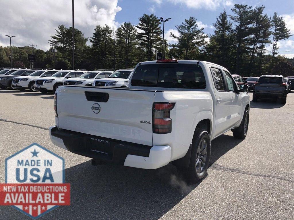 new 2025 Nissan Frontier car, priced at $37,156