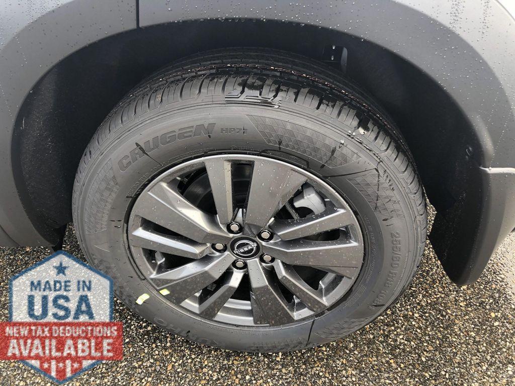 new 2025 Nissan Pathfinder car, priced at $37,330