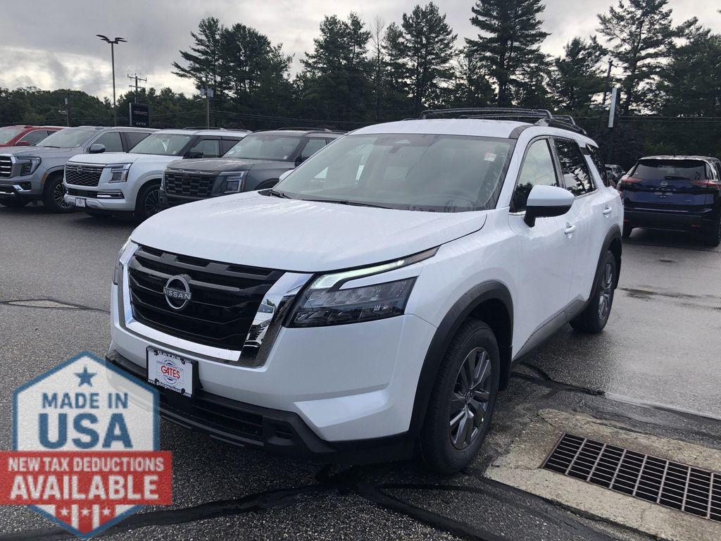 new 2025 Nissan Pathfinder car, priced at $37,330