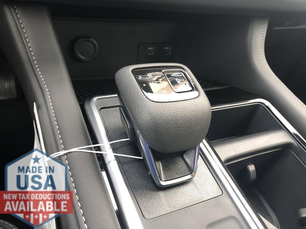 new 2025 Nissan Pathfinder car, priced at $37,330