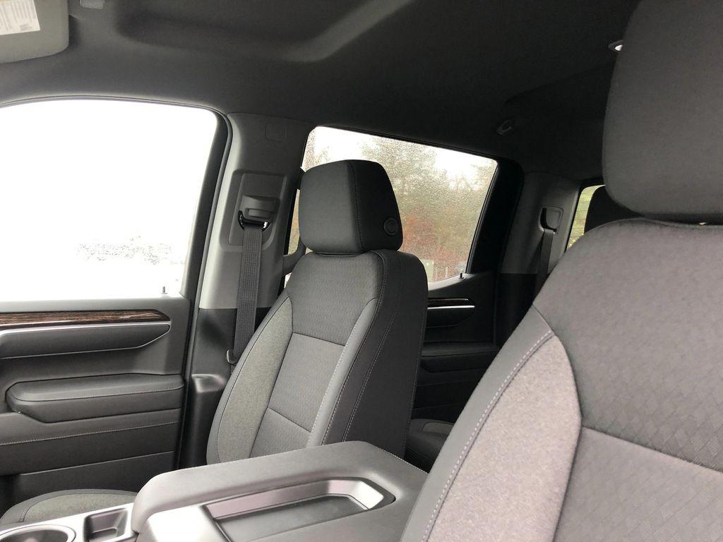 new 2026 GMC Sierra 1500 car, priced at $58,260