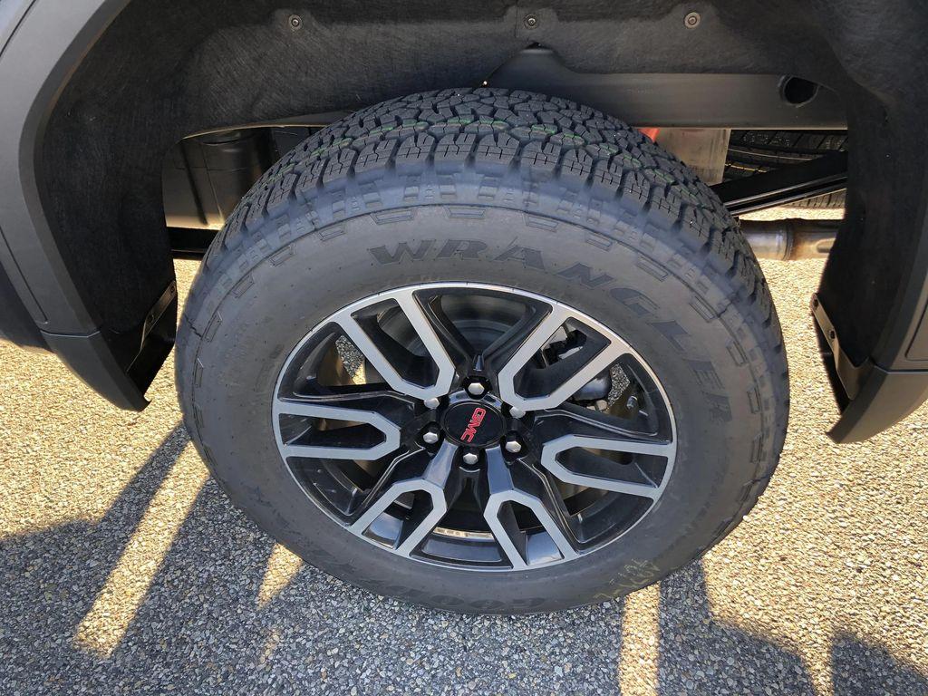 new 2026 GMC Sierra 1500 car, priced at $74,075