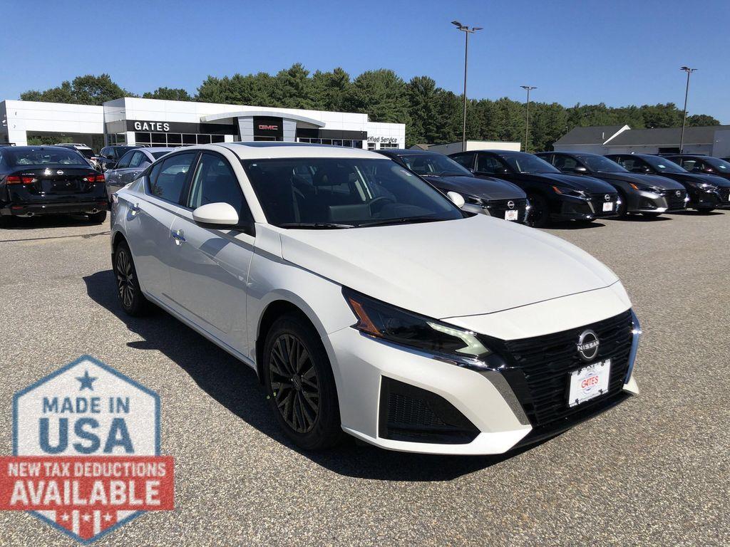 new 2025 Nissan Altima car, priced at $29,670