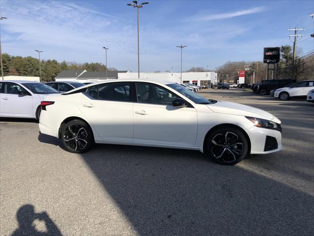 new 2025 Nissan Altima car, priced at $31,800