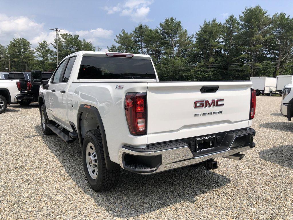 new 2025 GMC Sierra 2500 car, priced at $53,540