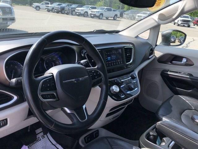 used 2018 Chrysler Pacifica car, priced at $15,500