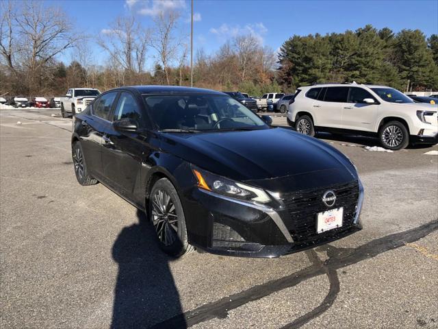 new 2025 Nissan Altima car, priced at $28,375