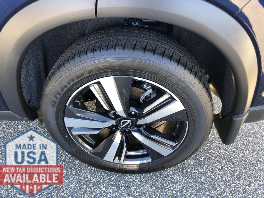 new 2025 Nissan Rogue car, priced at $41,175