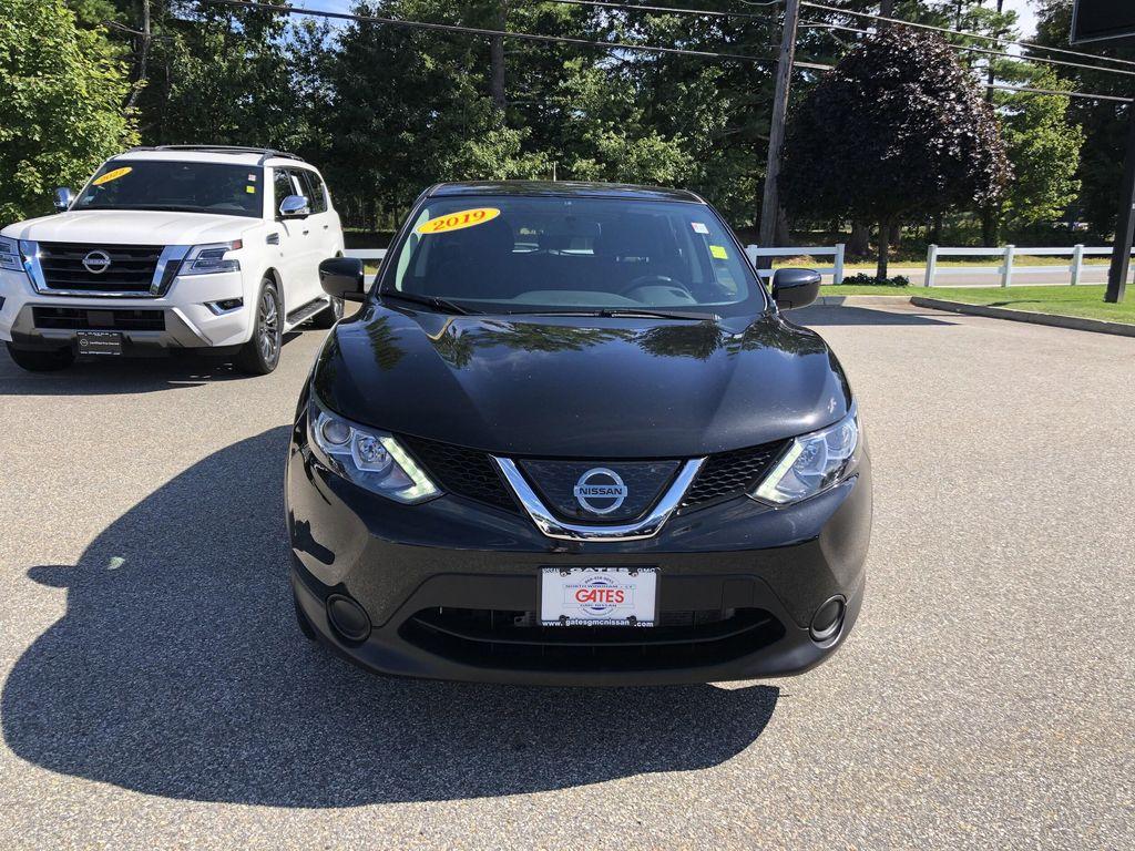 used 2019 Nissan Rogue Sport car, priced at $17,999