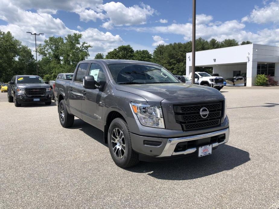 new 2024 Nissan Titan car, priced at $52,255