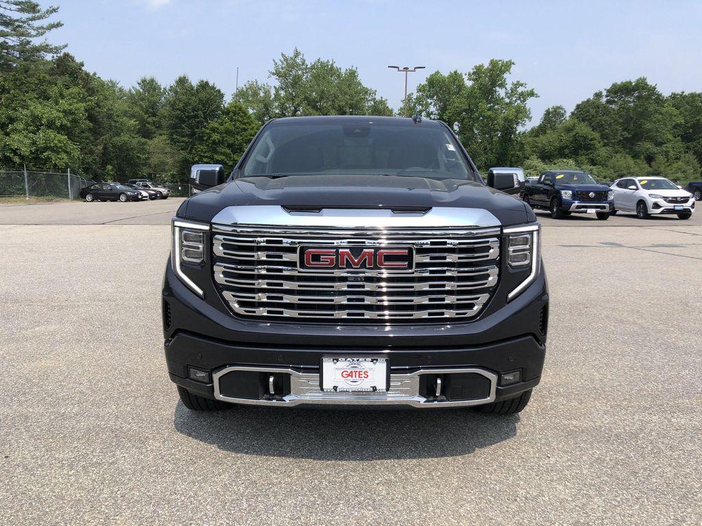 new 2025 GMC Sierra 1500 car, priced at $75,275