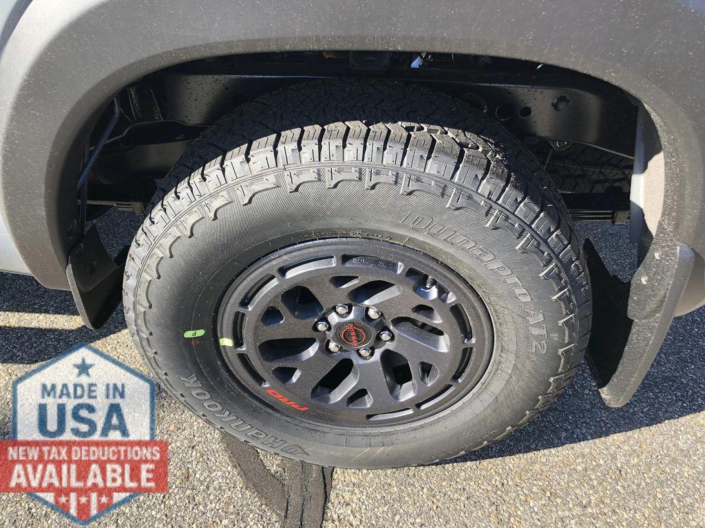 new 2025 Nissan Frontier car, priced at $41,386