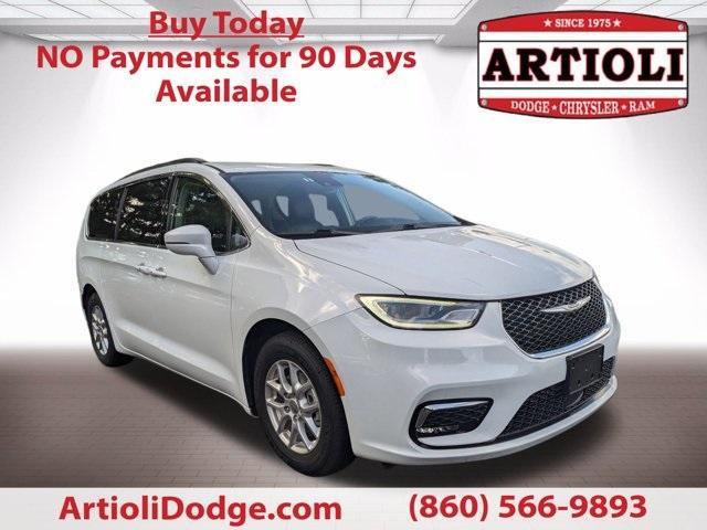 used 2022 Chrysler Pacifica car, priced at $25,989