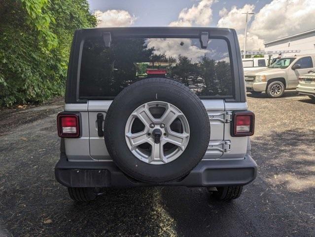 used 2022 Jeep Wrangler Unlimited car, priced at $31,867