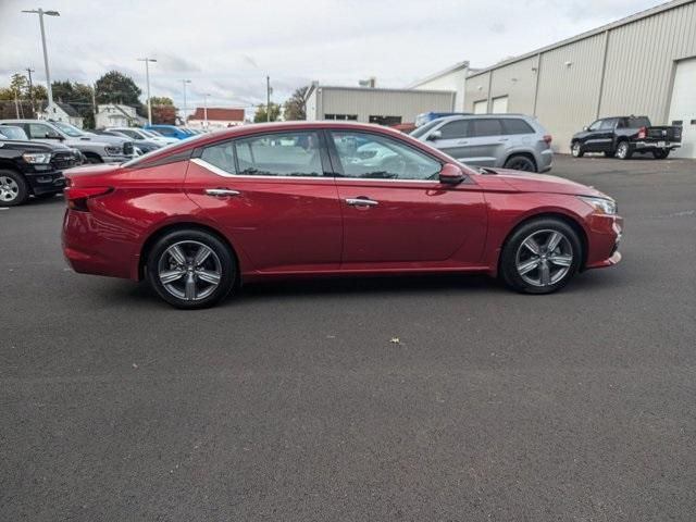 used 2022 Nissan Altima car, priced at $24,578