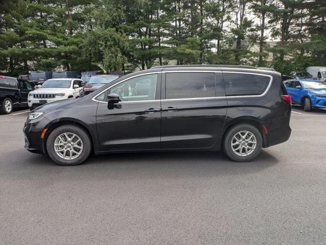 used 2022 Chrysler Pacifica car, priced at $23,989