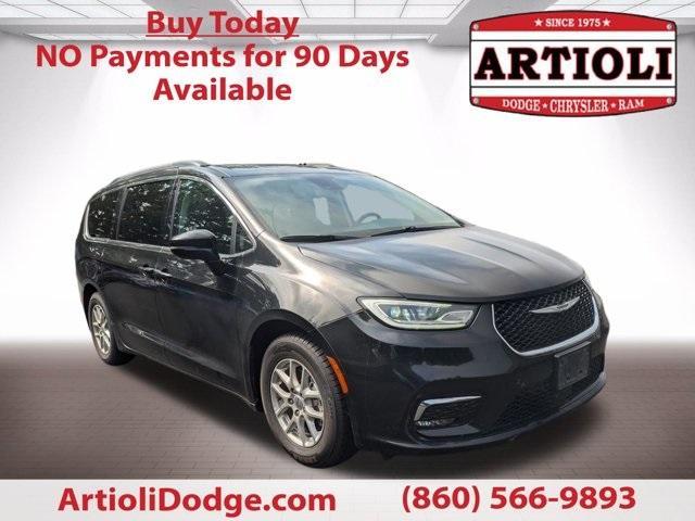 used 2022 Chrysler Pacifica car, priced at $25,989