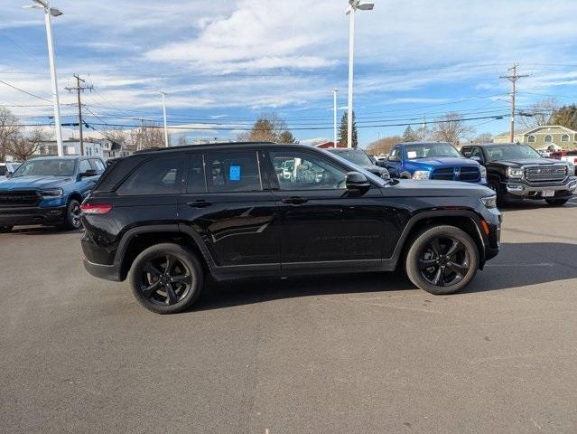 used 2023 Jeep Grand Cherokee car, priced at $37,978