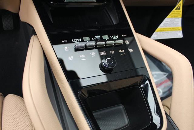 used 2025 Porsche Cayenne car, priced at $86,524