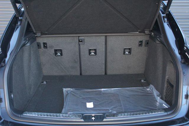 new 2026 Porsche Macan car