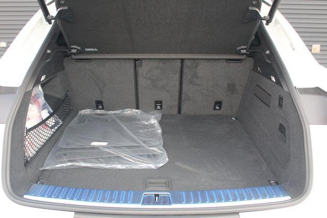 new 2025 Porsche Cayenne car, priced at $108,035