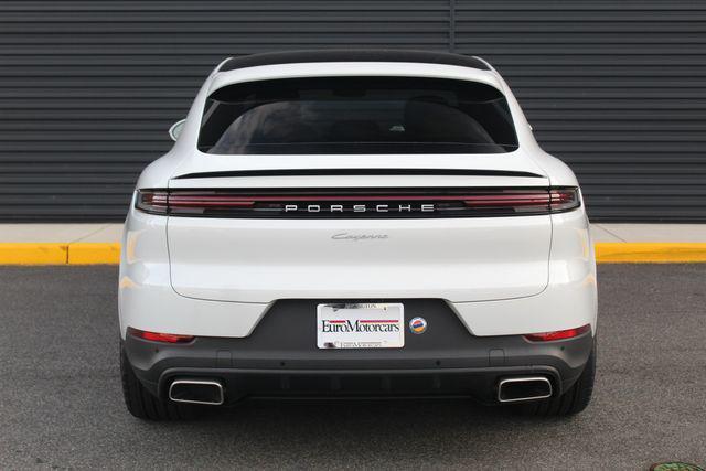 new 2025 Porsche Cayenne car, priced at $108,035