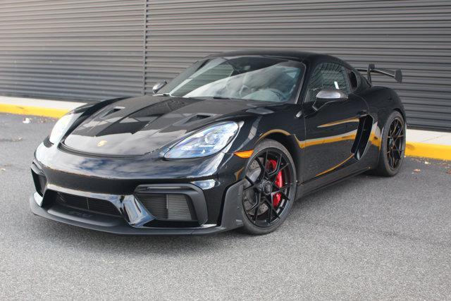 new 2025 Porsche 718 Cayman car