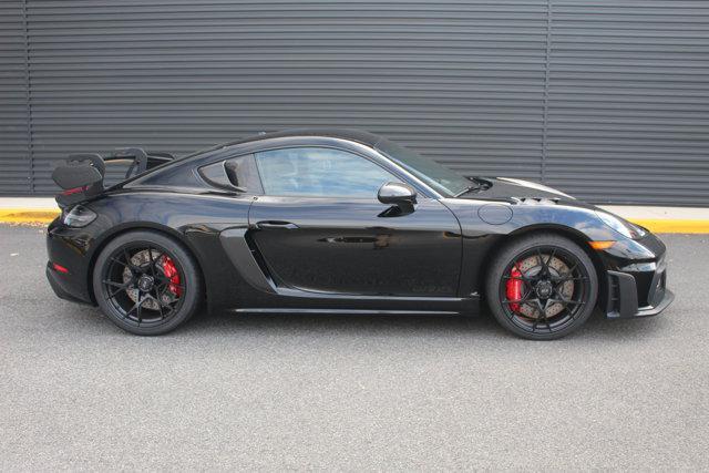 new 2025 Porsche 718 Cayman car