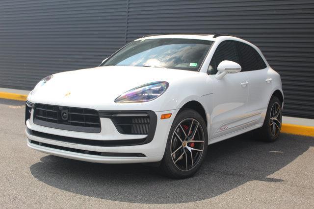 new 2025 Porsche Macan car, priced at $92,405