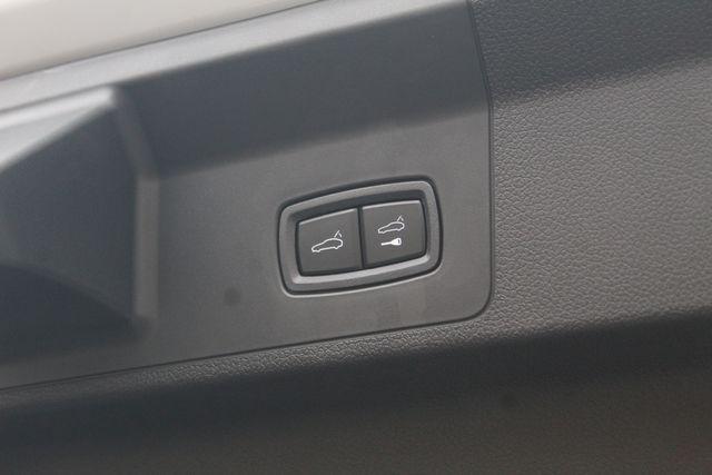 new 2025 Porsche Panamera car, priced at $142,335