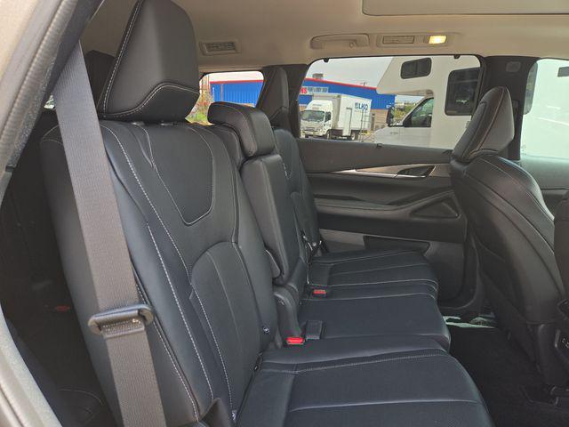 used 2023 INFINITI QX60 car, priced at $39,900