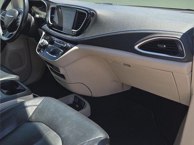 used 2021 Chrysler Pacifica Hybrid car, priced at $23,900