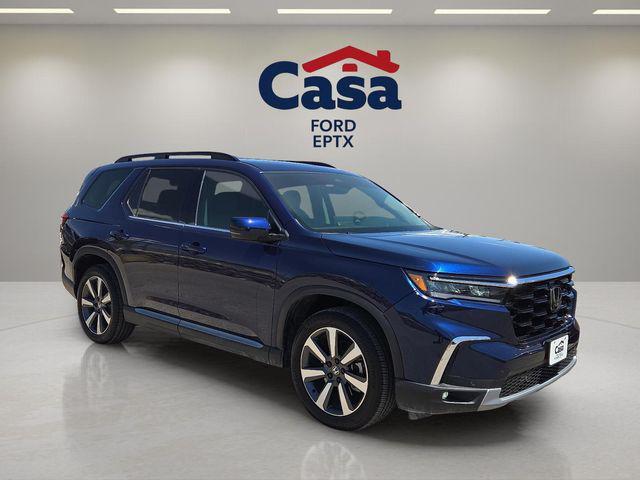 used 2025 Honda Pilot car, priced at $44,000