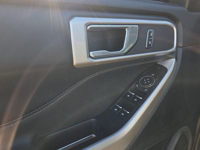 used 2022 Ford Explorer car, priced at $27,000