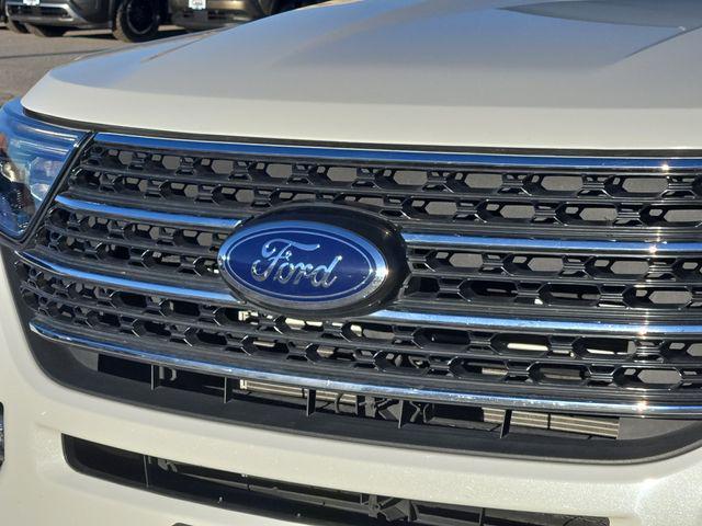 used 2022 Ford Explorer car, priced at $27,000