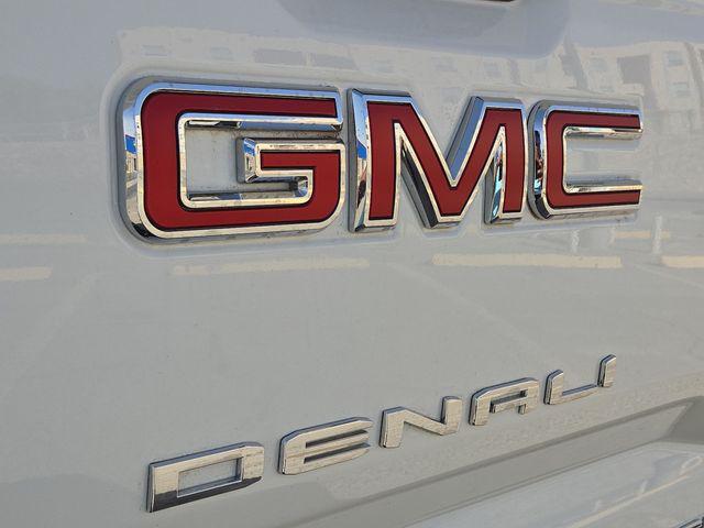 used 2019 GMC Sierra 1500 car, priced at $33,900