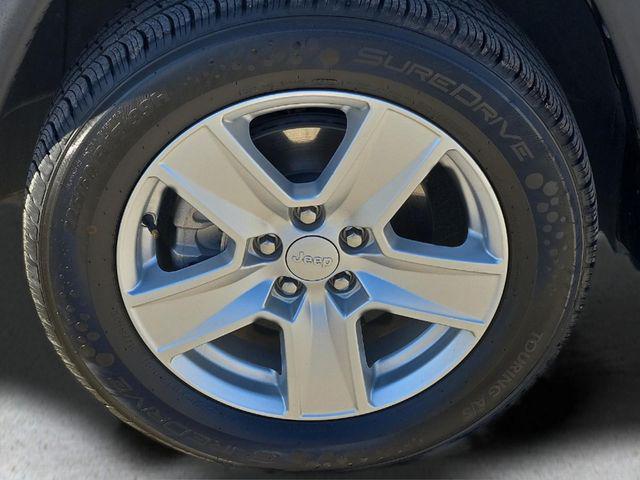 used 2022 Jeep Compass car, priced at $18,300