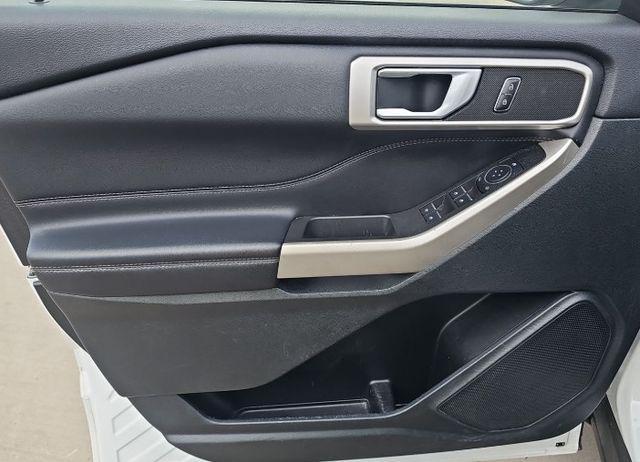 used 2023 Ford Explorer car, priced at $29,900