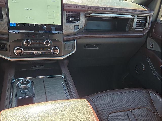 used 2024 Ford Expedition car, priced at $47,500