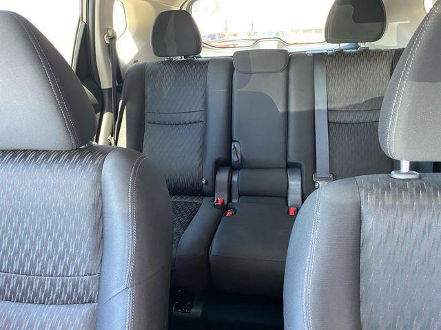 used 2019 Nissan Rogue car