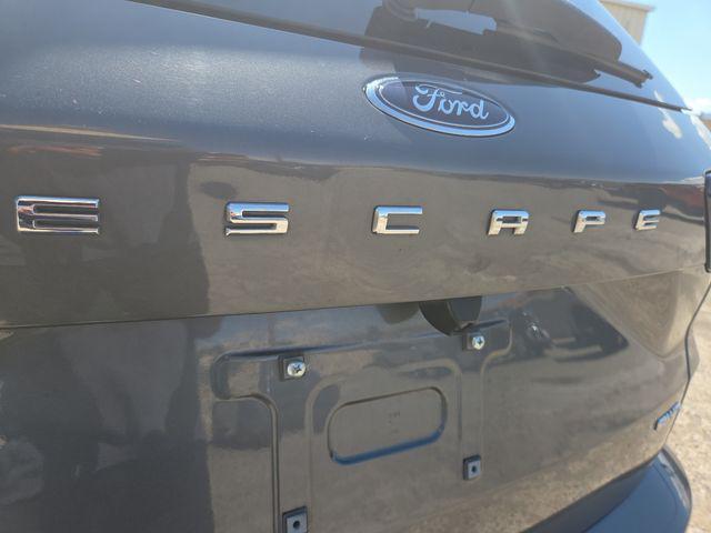 used 2023 Ford Escape car, priced at $24,000