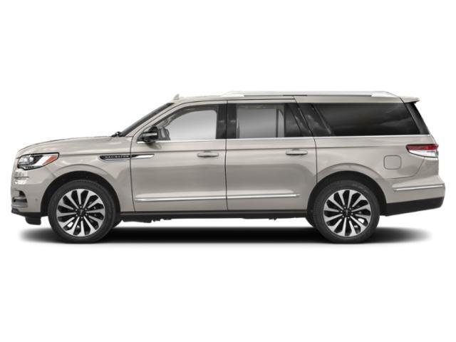 new 2023 Lincoln Navigator car, priced at $108,205