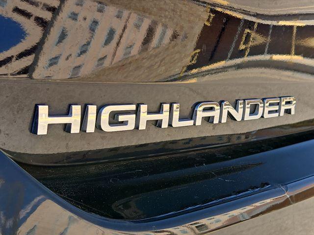 used 2020 Toyota Highlander car, priced at $26,000