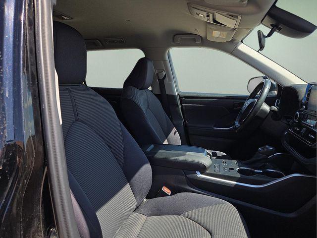 used 2020 Toyota Highlander car, priced at $26,000