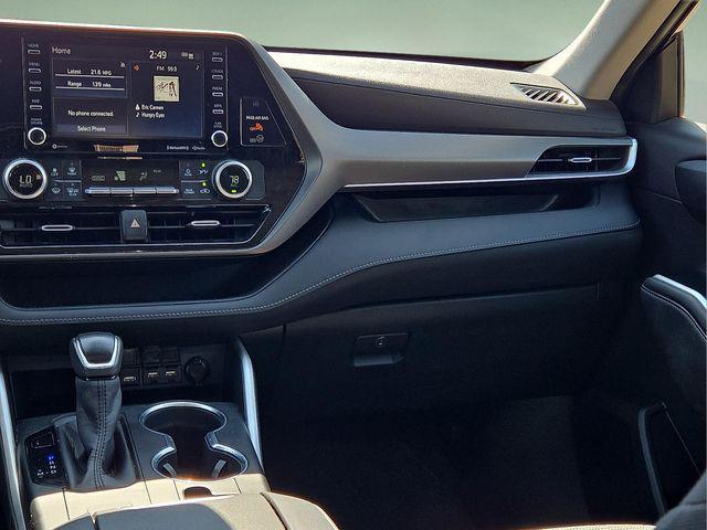 used 2020 Toyota Highlander car, priced at $26,000