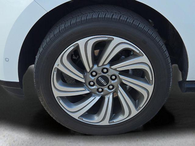 used 2024 Lincoln Navigator car, priced at $67,500