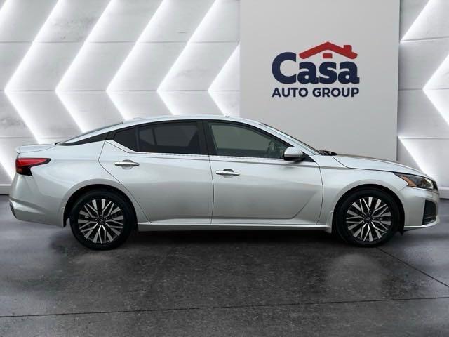 used 2023 Nissan Altima car, priced at $24,000